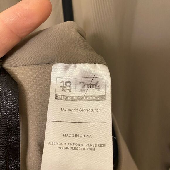 Tenth House 2 Die 4 Dance Leotard costume CATACLYSM
TD24439 SA-Small adult - Picture 12 of 12